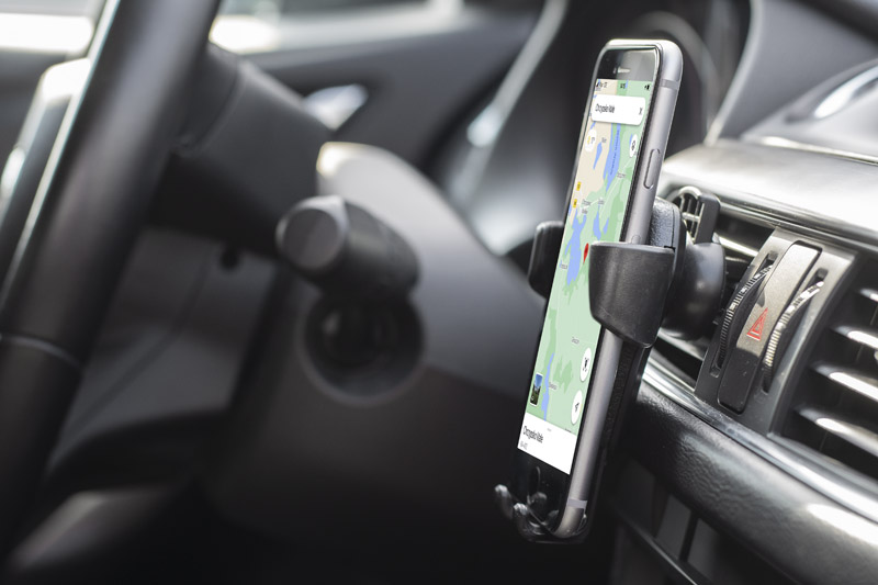 Uchwyt reklamowy uchwyt samochodowy do telefonu cuero 17714-02_m Uchwyt samochodowy do telefonu CUERO 17714-02_m