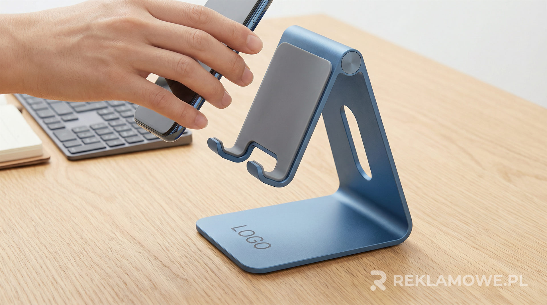 Uchwyty reklamowe w połączeniu z technologią AR