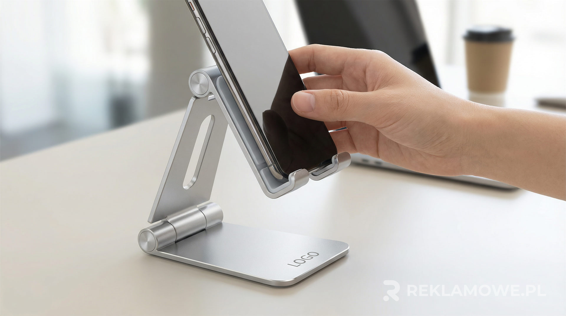 Uchwyty reklamowe promujące zrównoważony rozwój